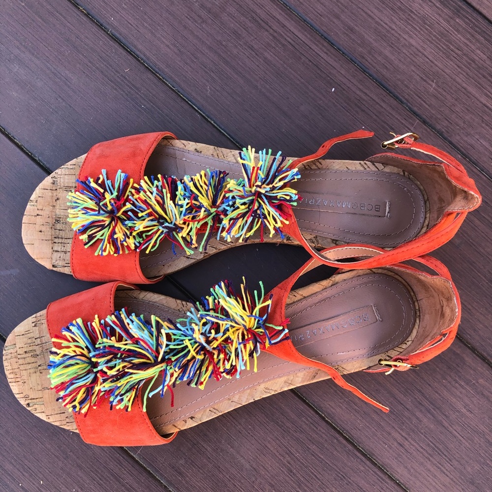 BCBG Delfina Pom Pom T-strap Sandals